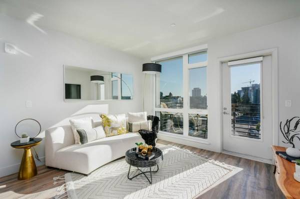 Apartments on 30th St · Oakland photo 3