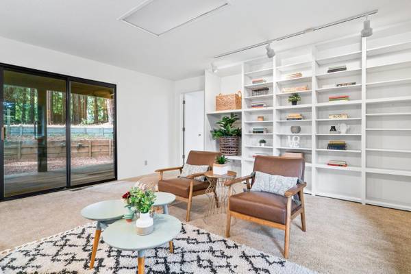 1BR/1BA Single Family House on Aurora Rd · Soquel photo 4