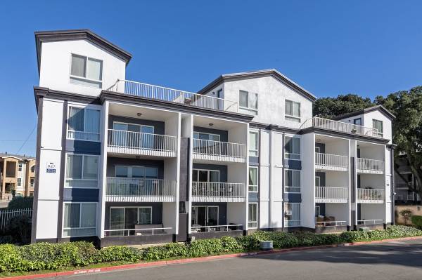 2BR/1BA Apartment on Porter Street · Vallejo photo 2