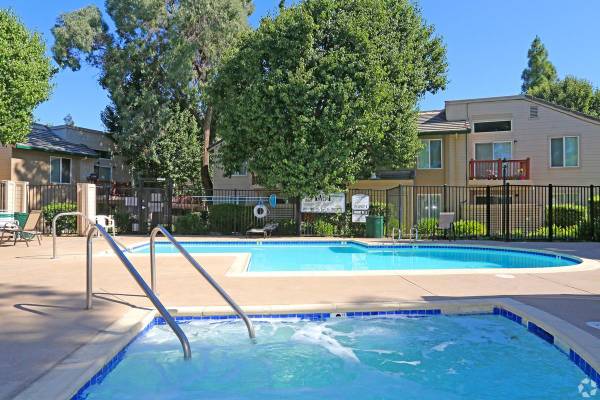 Condos on San Jose Drive · Antioch
