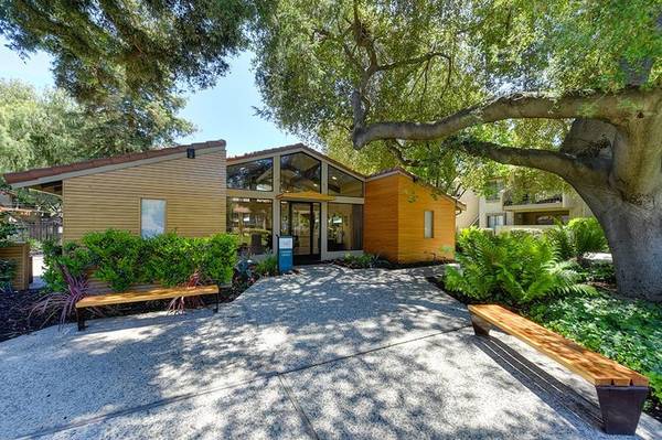 Apartments on Meridian Way · San Jose photo 4