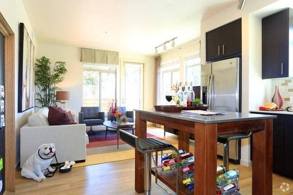 Apartments on Jennings Ave · Santa Rosa photo 3