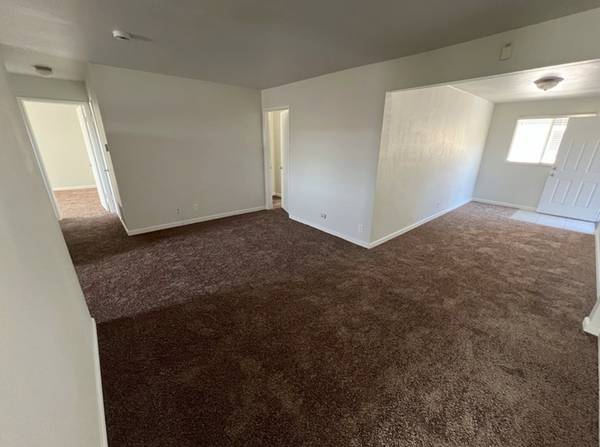 1BR/1BA Apartment on Chisholm Court · Hayward photo 4