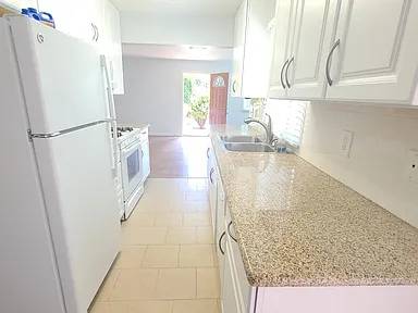 1BR/1BA Single Family House · El Cerrito photo 4