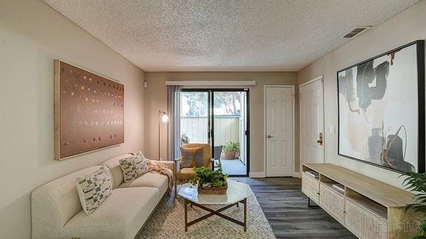 Apartments on Austin Ave. · Hayward photo 2