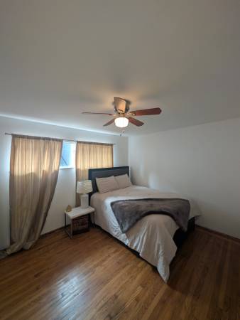 2BR/1BA Duplex · Oakland photo 4