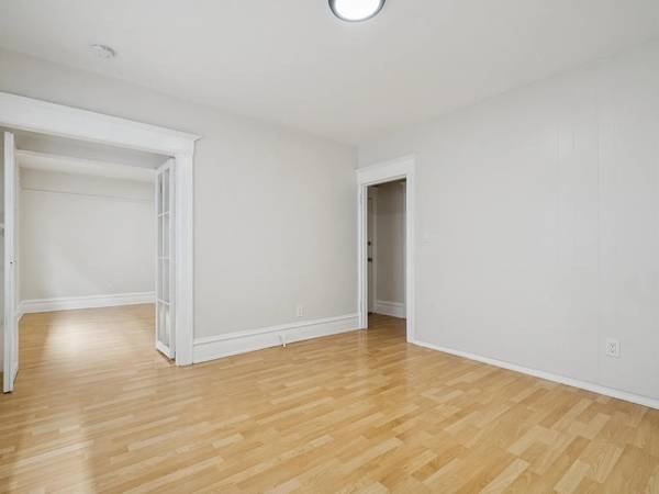 1BR/1BA Apartment on Wheeler St · Berkeley photo 3