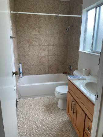 1BR/1BA Apartment on Talbot · Albany photo 3