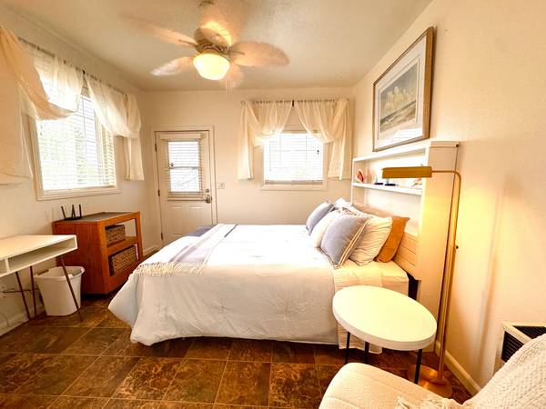 0BR/1BA In Law Adu on Pacheco Pass Hwy · Hollister photo 5