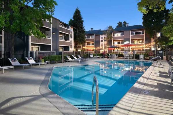 Apartments on Fig Tree Ln · Pleasant Hill