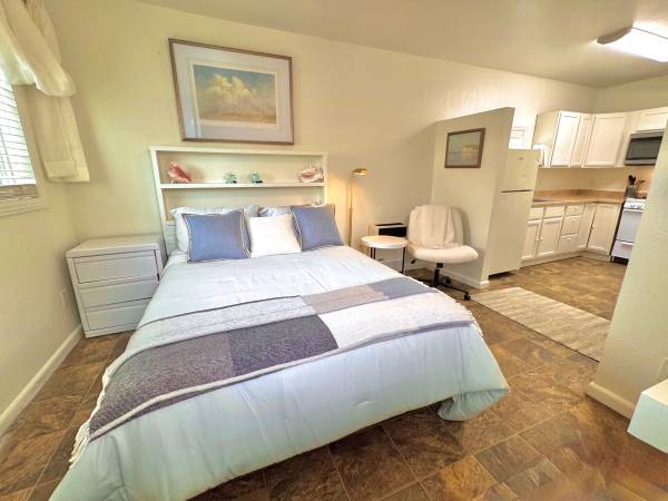 0BR/1BA In Law Adu on Pacheco Pass Hwy · Hollister photo 2