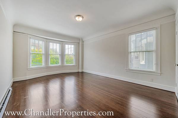 0BR/1BA Apartment on California St · San Francisco photo 2