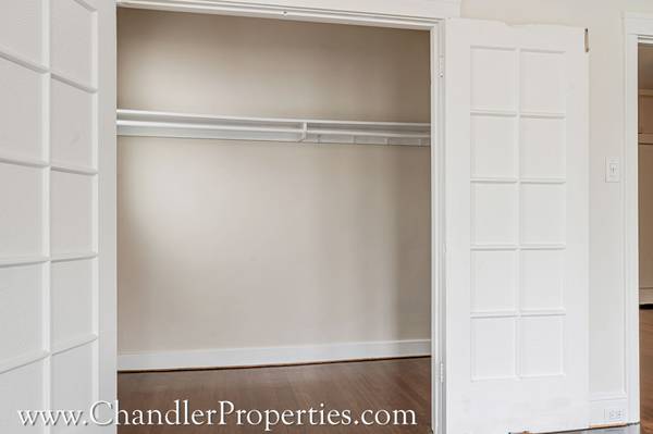 0BR/1BA Apartment on California St · San Francisco photo 4