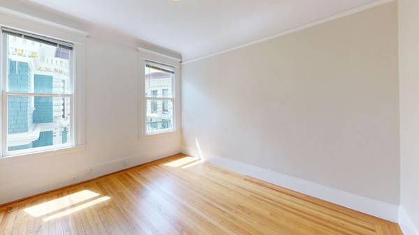 Apartments on Duboce Ave · San Francisco photo 4