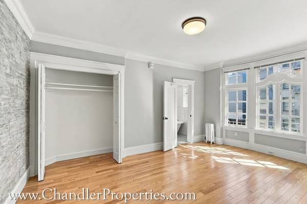 0BR/1BA Apartment on Bush · San Francisco photo 3