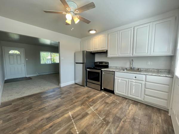Apartments on Stanton · Hayward