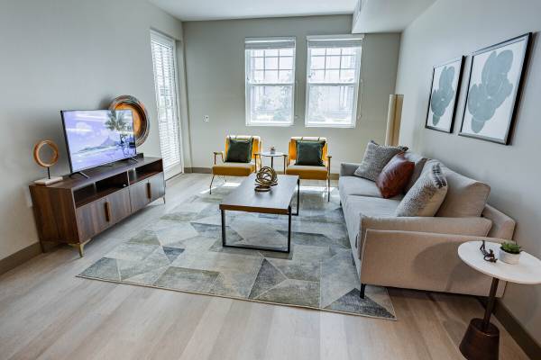 Apartments on Bayswater Ave · San Mateo photo 3