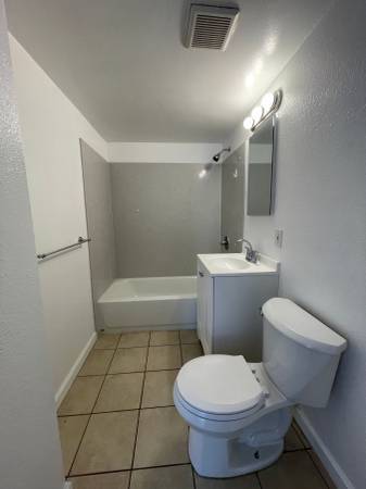 1115 Virginia Lane, Concord (Apartment) photo 4