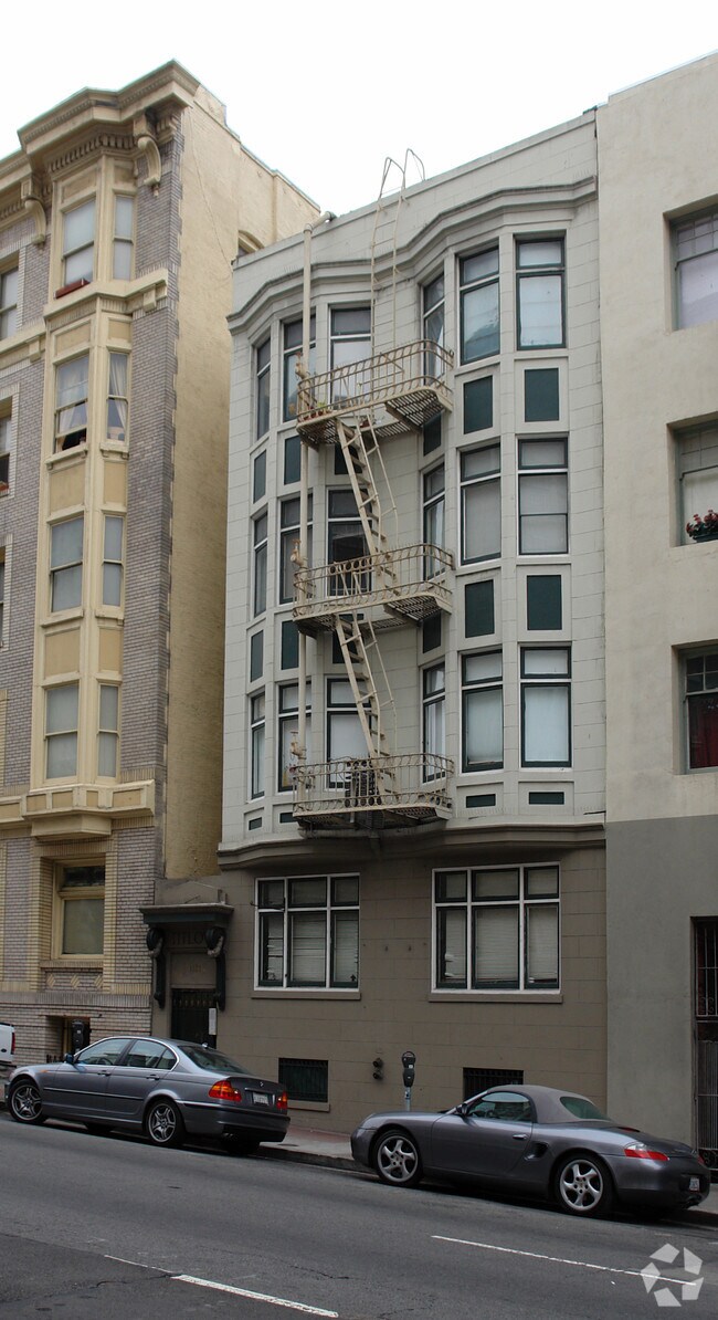Titlow Apartments photo 3
