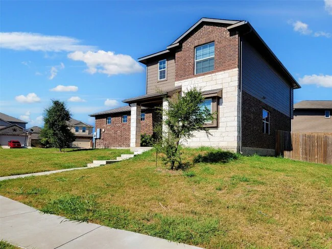 13520 Cantarra Dr Pflugerville, TX 78660 photo 4