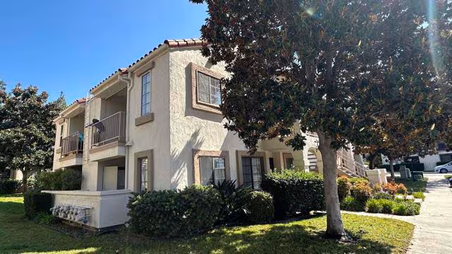 13062 Wimberly Square San Diego, CA 92128 photo 2