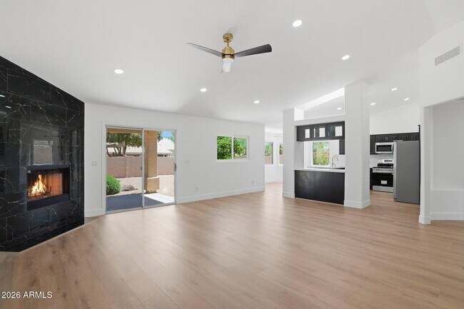 15005 N Rica Vida Way Fountain Hills, AZ 85268 photo 3