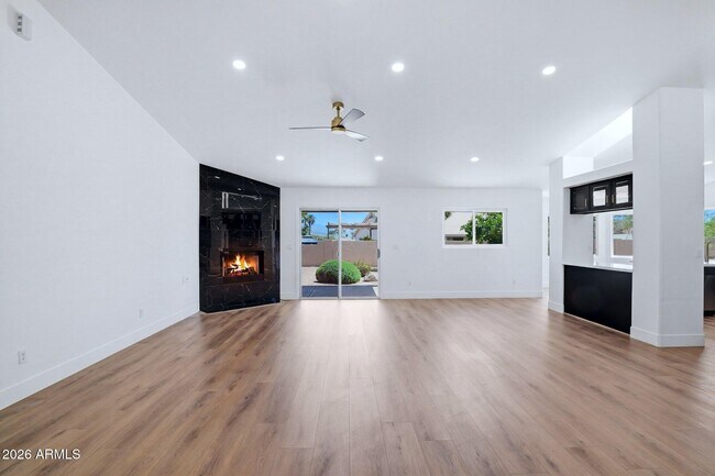 15005 N Rica Vida Way Fountain Hills, AZ 85268 photo 4