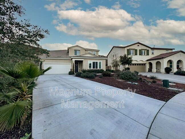 30411 Ridgecrest Rd Winchester, CA 92596 photo 3