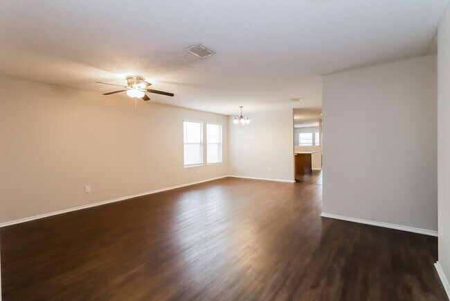 4229 Gray Fox Dr Fort Worth, TX 76123 photo 5