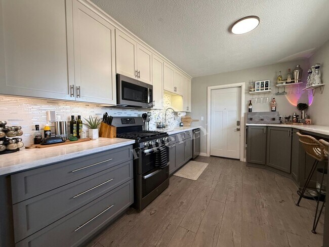 2023 E Alder Cir Mesa, AZ 85204 photo 5