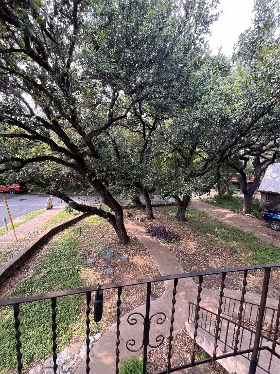 1403 Drake Ave Austin, TX 78704 photo 3