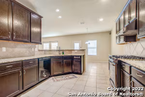 426 Tequila Ranch San Antonio, TX 78245 photo 5