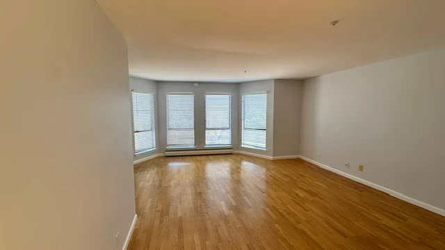 5264 3rd St San Francisco, CA 94124 photo 3