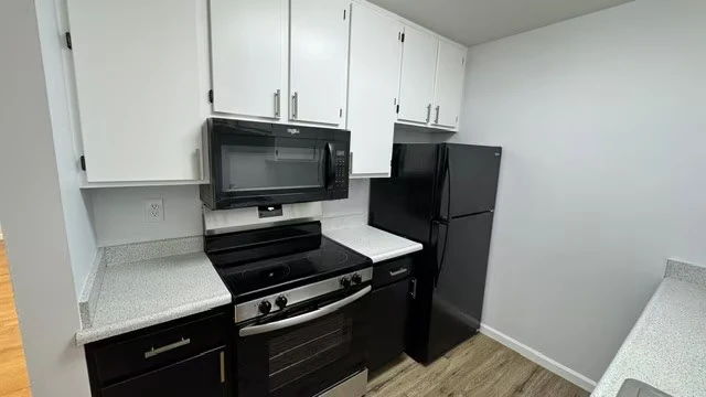 5264 3rd St San Francisco, CA 94124 photo 4