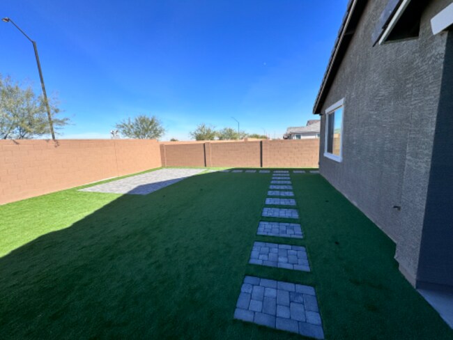19580 W Edgemont Ave Buckeye, AZ 85396 photo 4