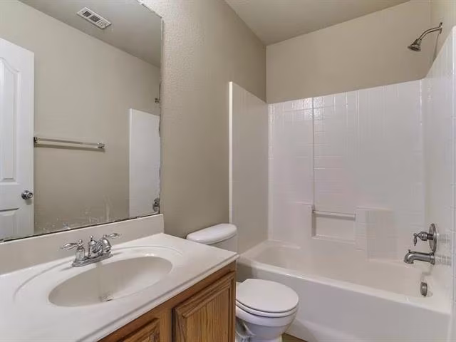 13212 Alyssum Drive, Fort Worth, TX 76244 photo 5