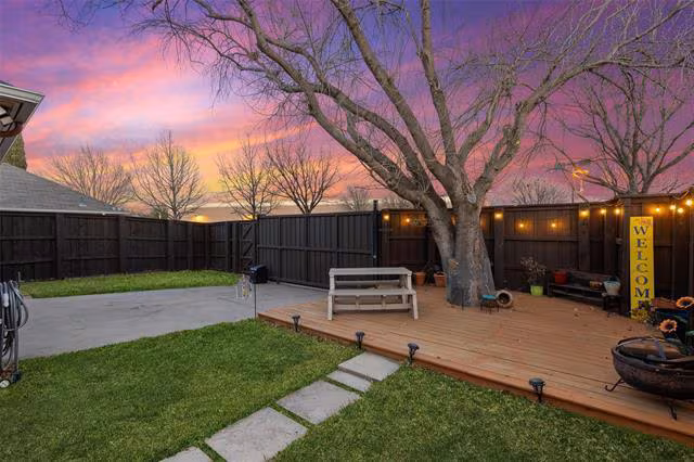 18212 Muir Cir Dallas, TX 75287 photo 2