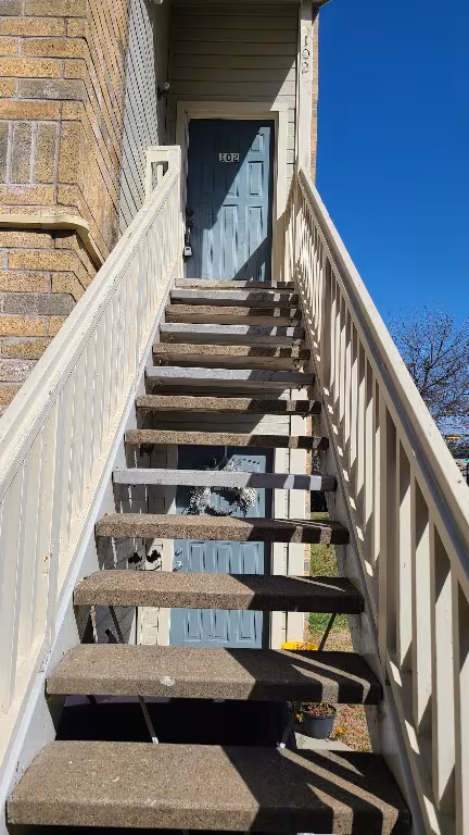 2450 Wickersham Ln Austin, TX 78741 photo 2