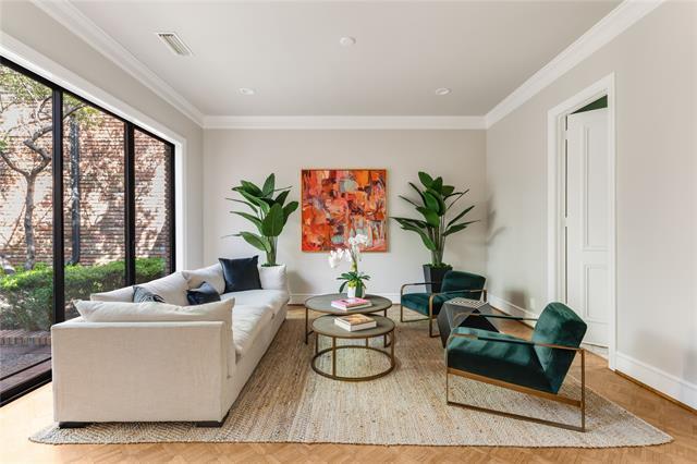 29 Saint Laurent Place, Dallas, TX 75225 photo 5