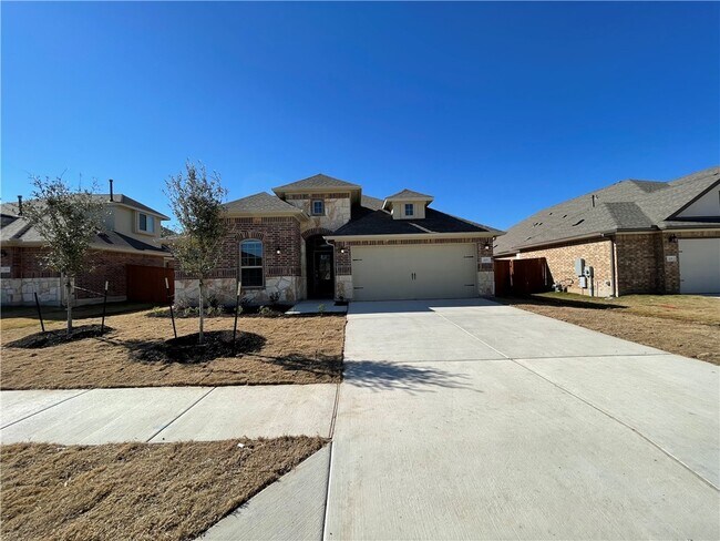 205 Baralo St Leander, TX 78641 photo 2