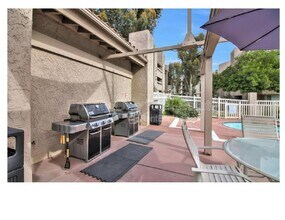 10400 Caminito Cuervo San Diego, CA 92108 photo 2