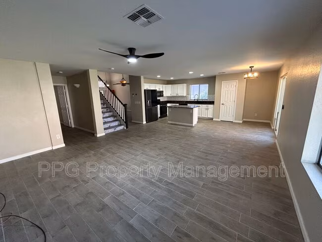 21814 W Cocopah St Buckeye, AZ 85326 photo 4