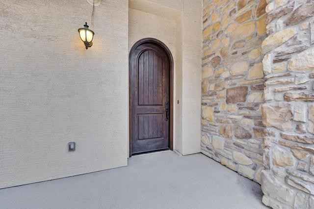 555 Via Amalfi Irving, TX 75039 photo 2