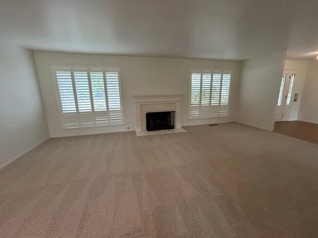7588 Oak Leaf Dr Santa Rosa, CA 95409 photo 4