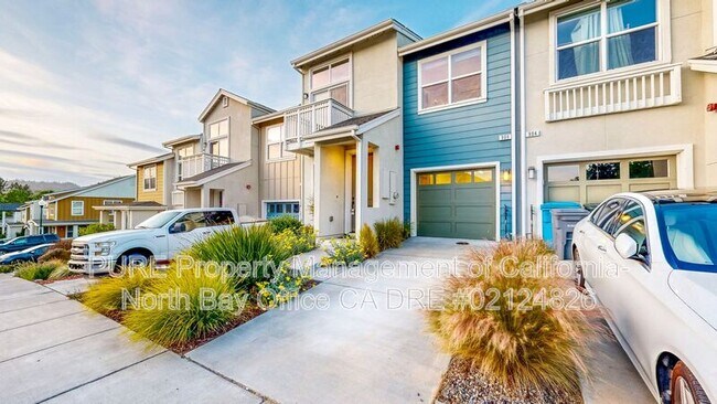 908 Prospect Ave Santa Rosa, CA 95409 photo 2