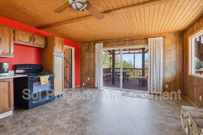 1005 Summit Rd Watsonville, CA 95076 photo 4