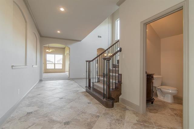 917 Lake Meadow Ln Little Elm, TX 75068 photo 4