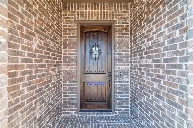 917 Lake Meadow Ln Little Elm, TX 75068 photo 2
