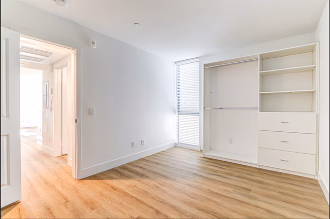Girard Lofts photo 5