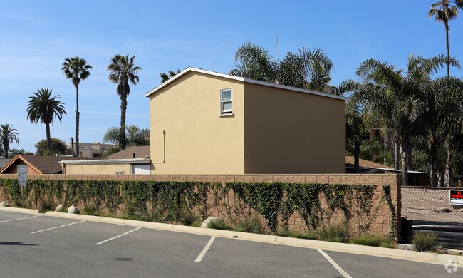 606 South Myers Street, Oceanside, CA 92054 photo 3